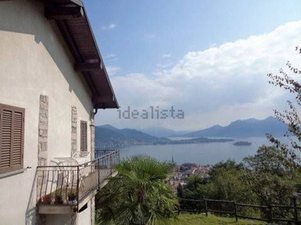appartamento in vendita a Baveno