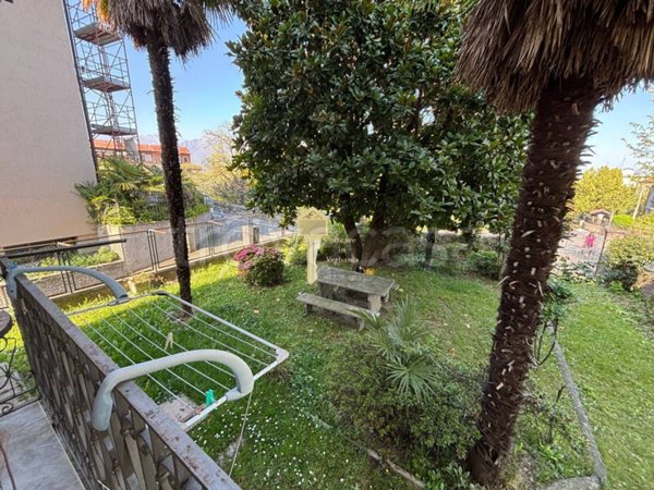 appartamento in vendita a Baveno