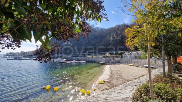 appartamento in vendita a Baveno in zona Feriolo