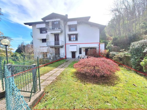 appartamento in vendita a Baveno in zona Loita