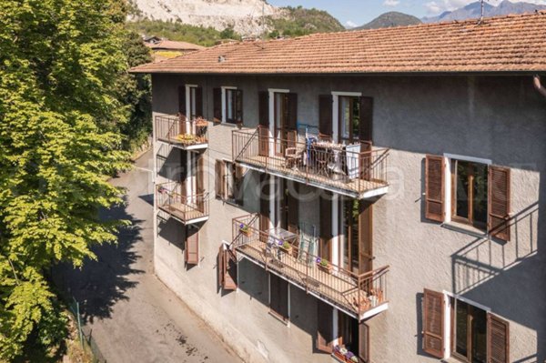 appartamento in vendita a Baveno