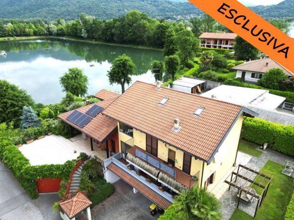 appartamento in vendita a Baveno in zona Feriolo