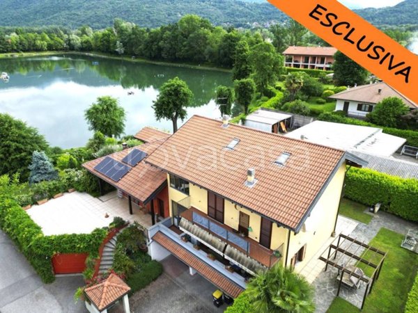 appartamento in vendita a Baveno in zona Feriolo