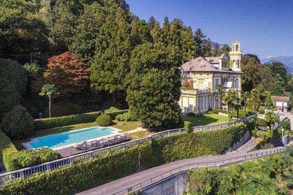appartamento in vendita a Baveno in zona Loita
