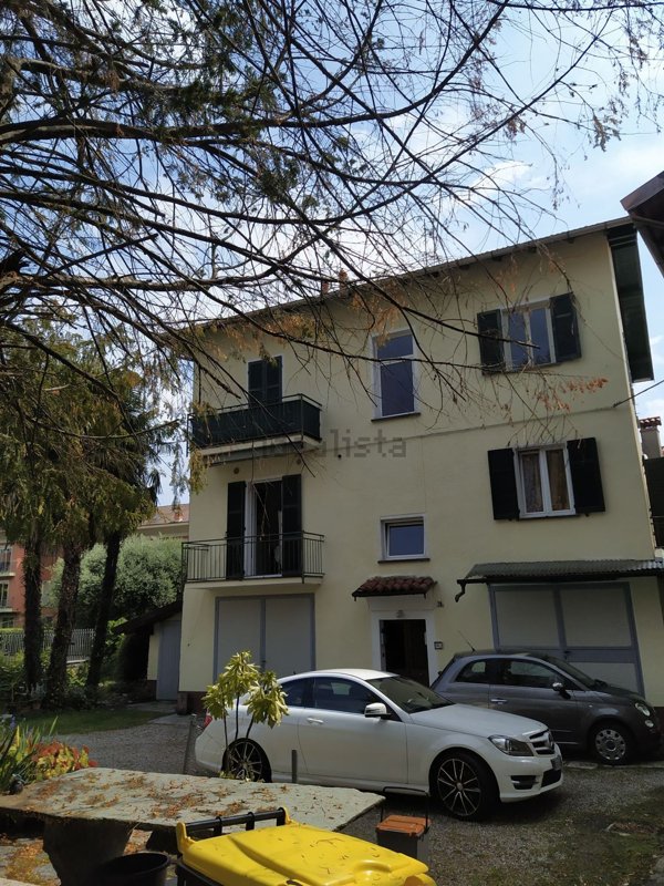 appartamento in vendita a Baveno