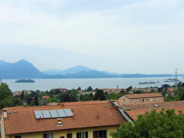 casa indipendente in vendita a Baveno