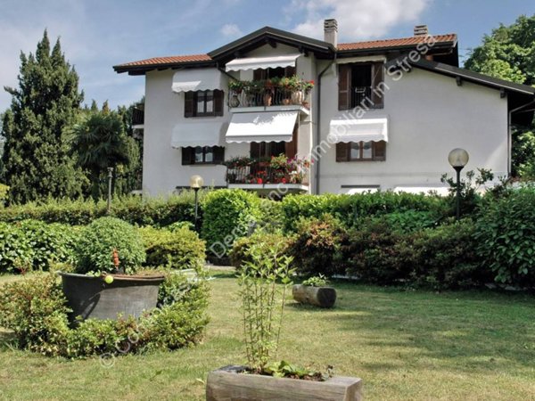 appartamento in vendita a Baveno