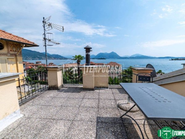 appartamento in vendita a Baveno