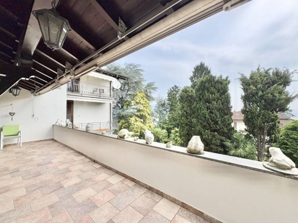appartamento in vendita a Baveno