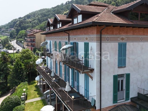 appartamento in vendita a Baveno in zona Loita