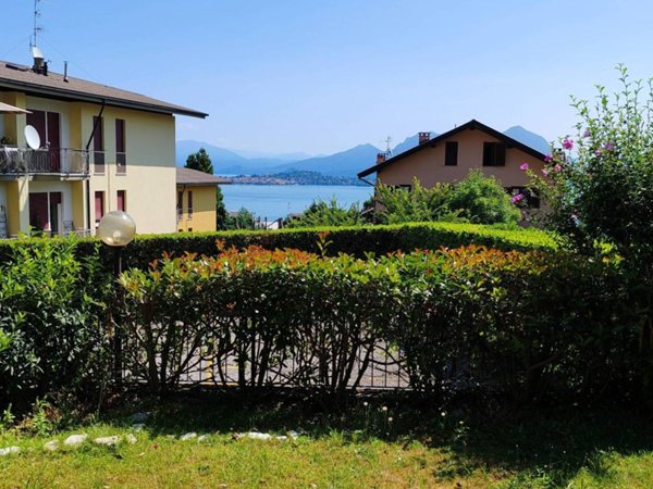 appartamento in vendita a Baveno
