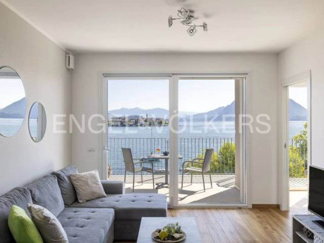 appartamento in vendita a Baveno