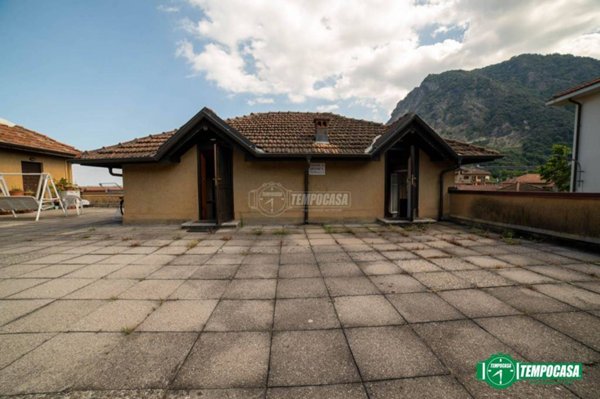 appartamento in vendita a Baveno in zona Feriolo