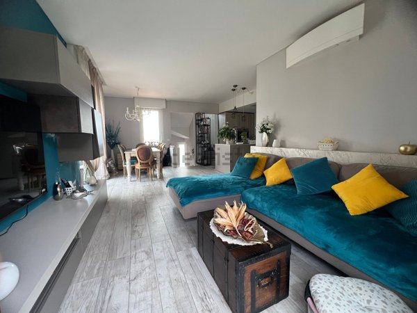 appartamento in vendita a Baveno in zona Oltrefiume