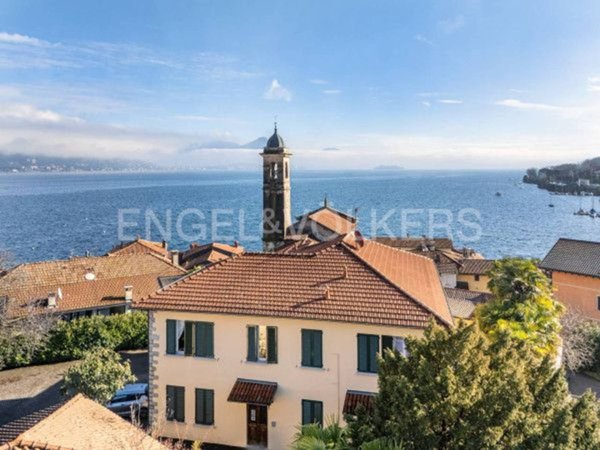 appartamento in vendita a Baveno in zona Feriolo