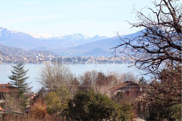 appartamento in vendita a Baveno