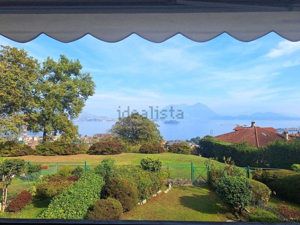 appartamento in vendita a Baveno