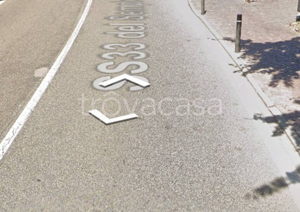 ufficio in vendita a Baveno