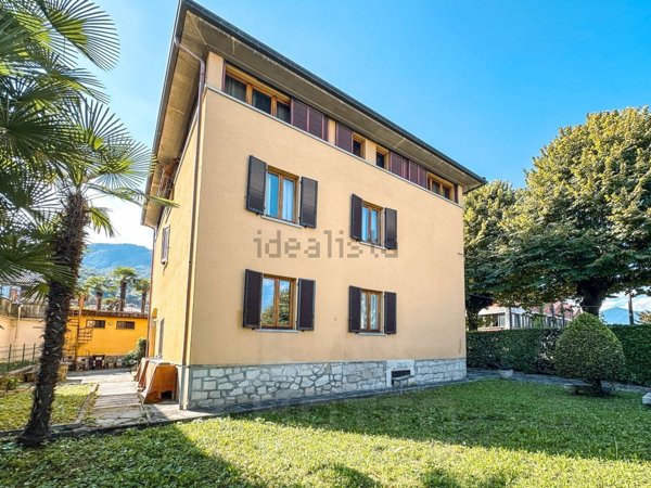 casa indipendente in vendita a Baveno