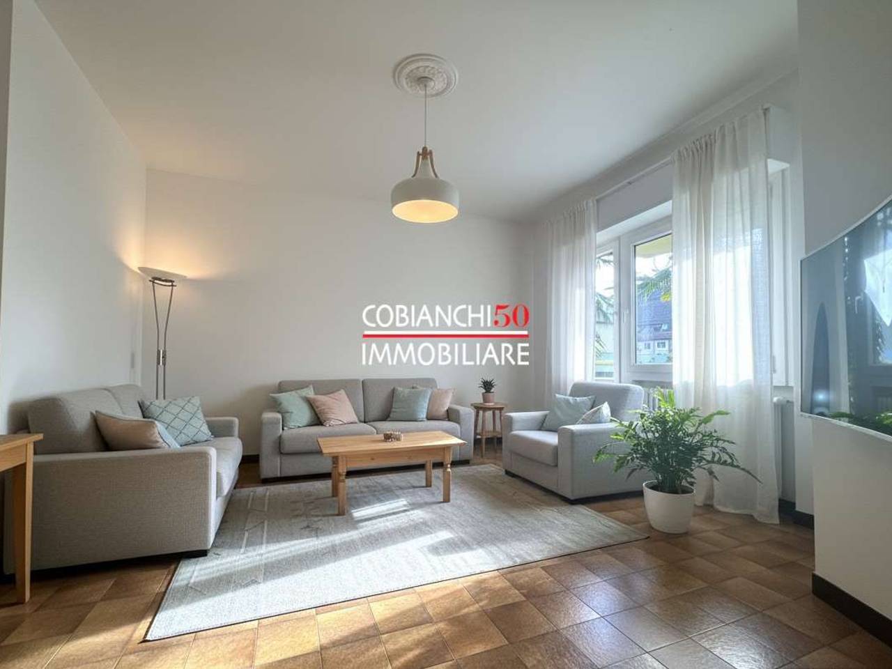 casa indipendente in vendita a Baveno