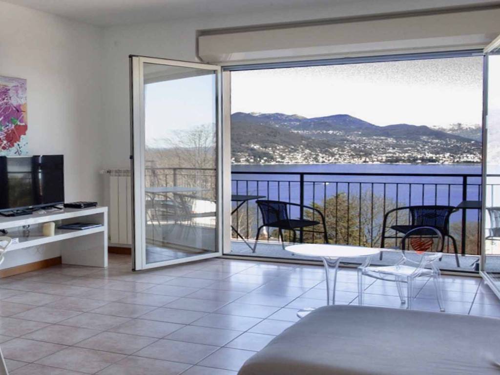 appartamento in vendita a Baveno