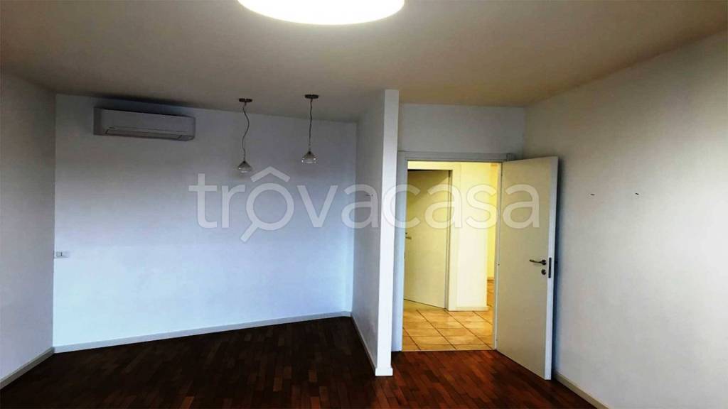 appartamento in vendita a Baveno