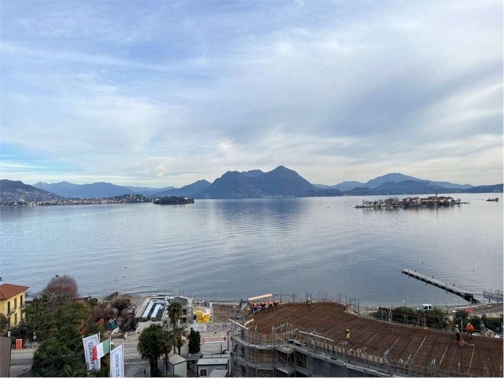 appartamento in vendita a Baveno