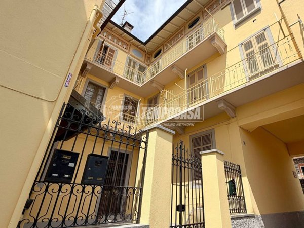 appartamento in vendita a Baveno in zona Romanico