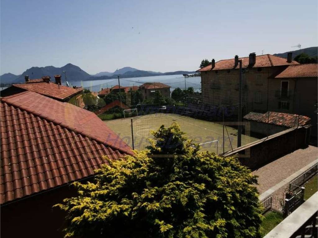 appartamento in vendita a Baveno