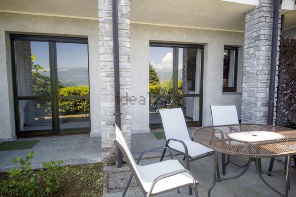 appartamento in vendita a Baveno