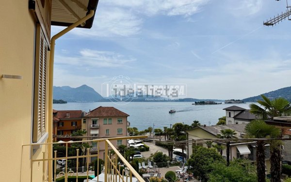 appartamento in vendita a Baveno