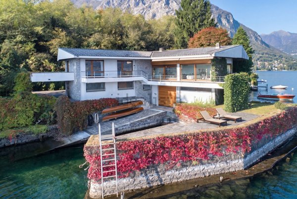 casa indipendente in vendita a Baveno