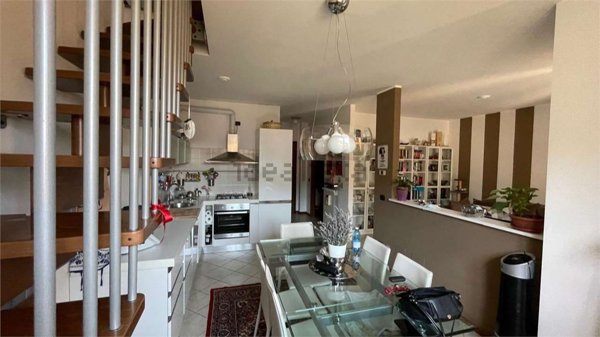 appartamento in vendita a Baveno in zona Oltrefiume