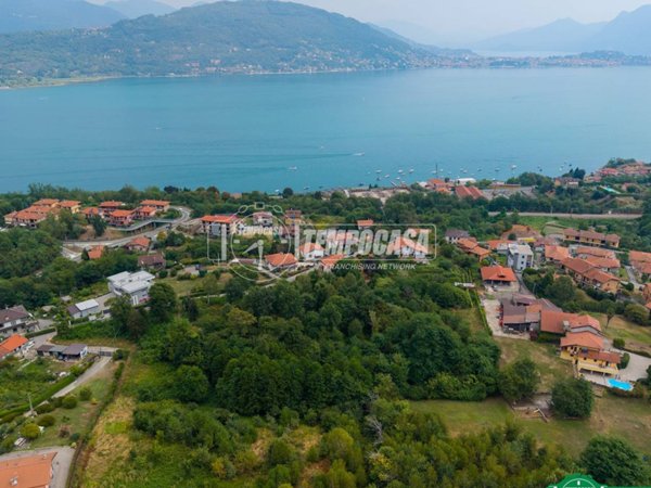 terreno edificabile in vendita a Baveno in zona Feriolo