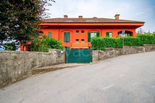appartamento in vendita a Baveno in zona Loita