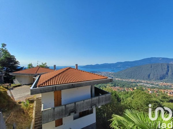 casa indipendente in vendita a Bee in zona Albagnano