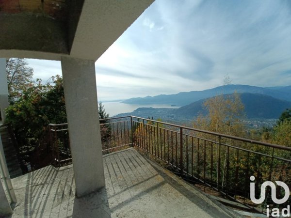 casa indipendente in vendita a Bee in zona Albagnano
