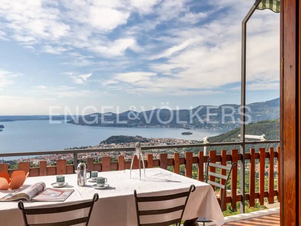 casa indipendente in vendita a Bee