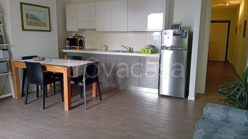 appartamento in vendita a Bee