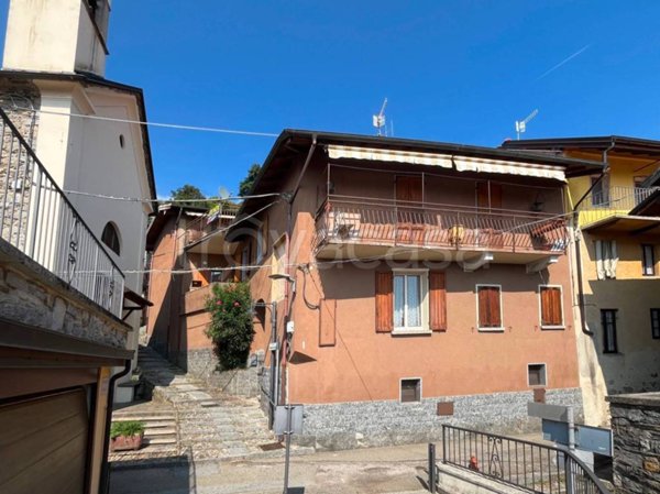 casa indipendente in vendita a Bee