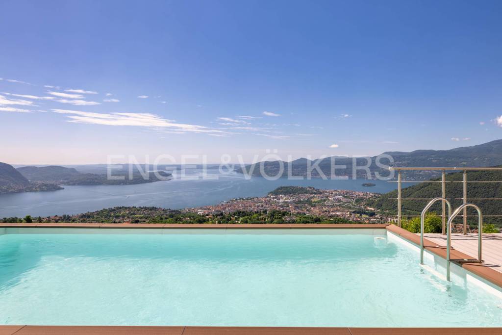 casa indipendente in vendita a Bee