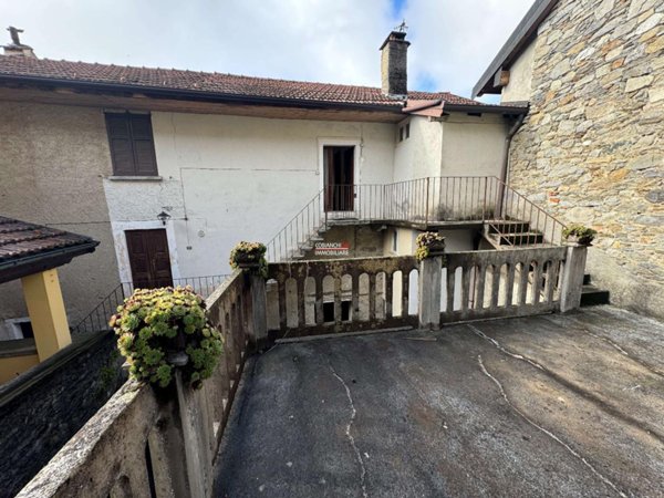 appartamento in vendita a Bee