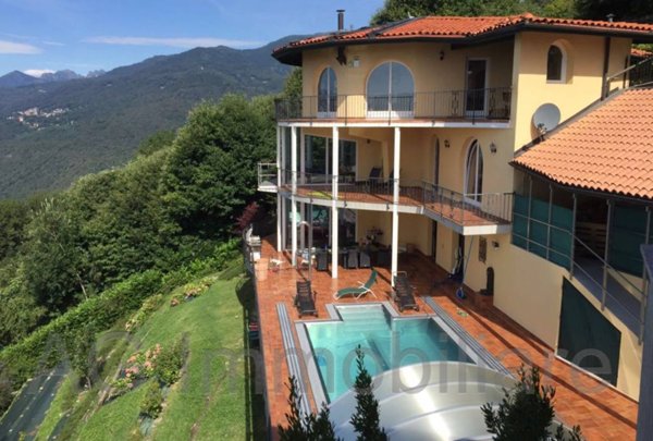 casa indipendente in vendita a Bee