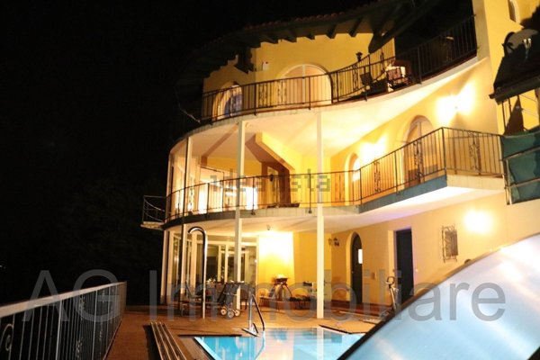 casa indipendente in vendita a Bee