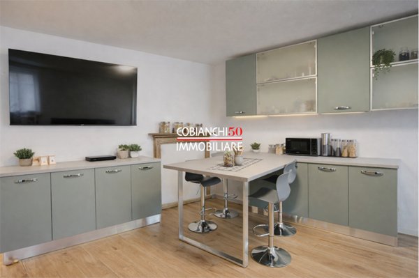 casa indipendente in vendita a Bee