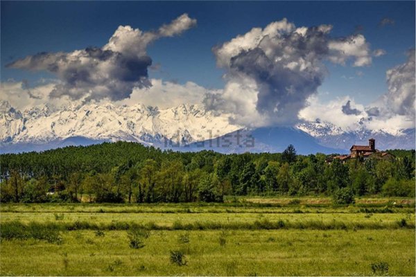 casa indipendente in vendita a Bee
