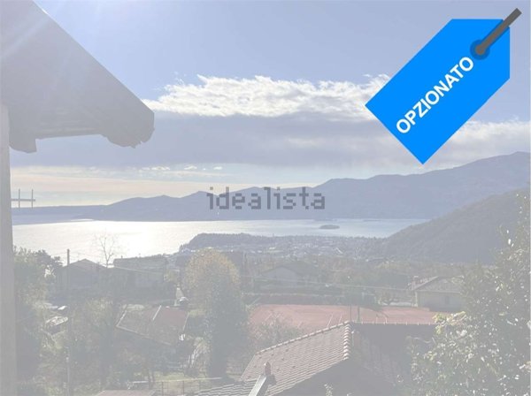 casa semindipendente in vendita a Bee