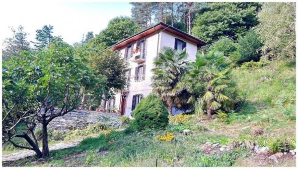 casa indipendente in vendita a Bee in zona Pian Nava