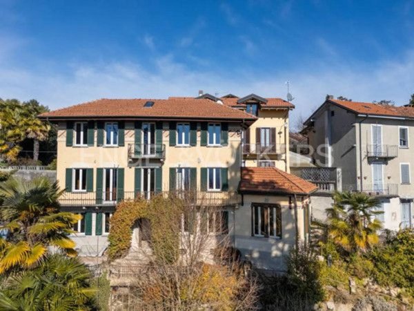casa indipendente in vendita a Bee in zona Roncaccio