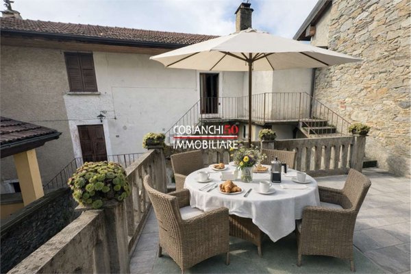 appartamento in vendita a Bee in zona Roncaccio